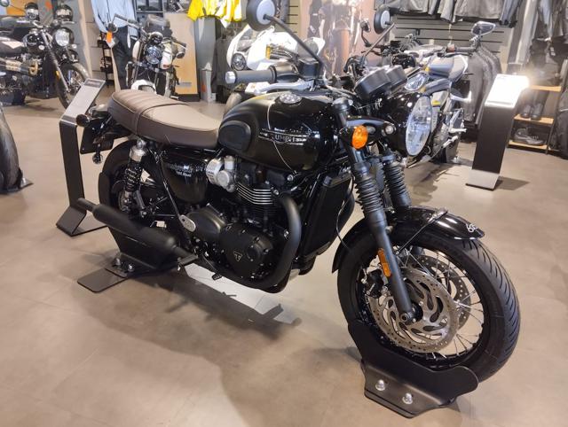 TRIUMPH Bonneville T120 2023 Immagine 0