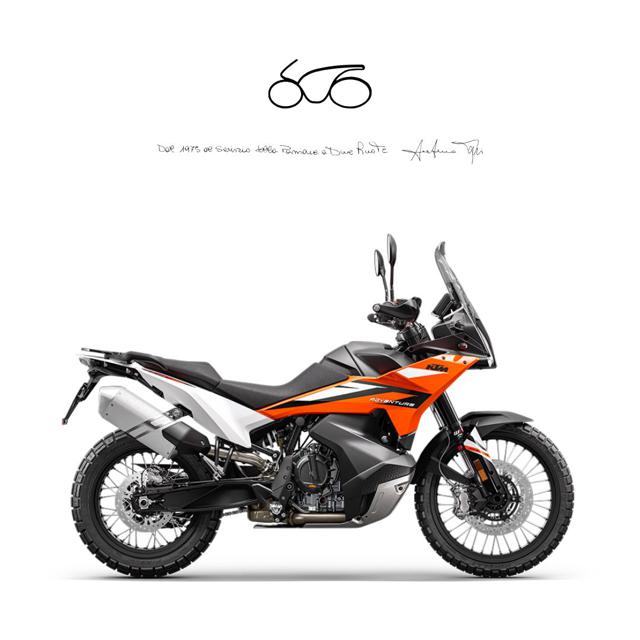 KTM 890 Adventure 2024 Immagine 0