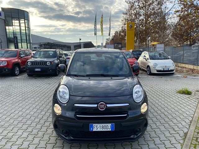 FIAT 500 L 1.4 95cv Urban my19 Immagine 3