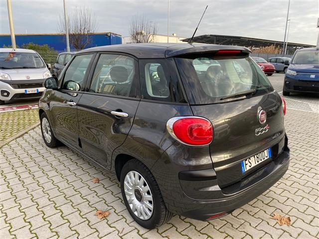 FIAT 500 L 1.4 95cv Urban my19 Immagine 4