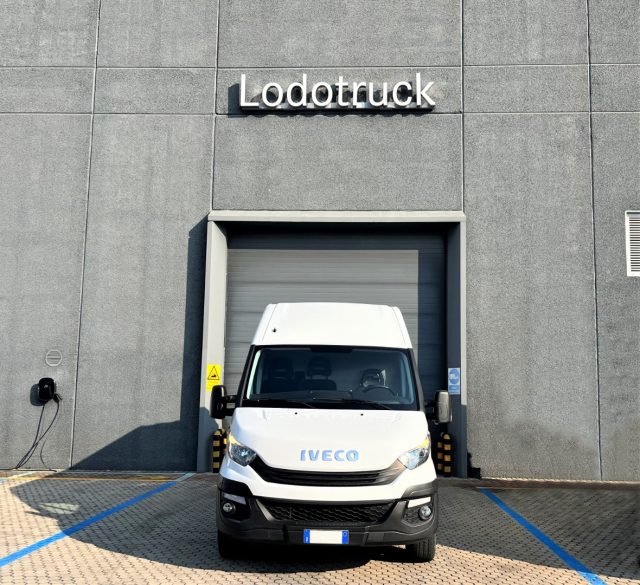 IVECO Daily 35S12 - Furgone Immagine 1