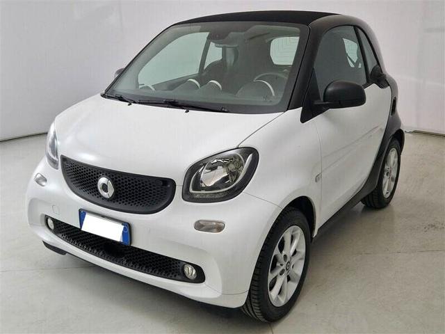 SMART ForTwo 70 1.0 twinamic Youngster Immagine 0