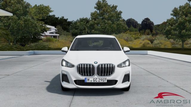 BMW 218 Serie 2 d Active Tourer Msport Immagine 2