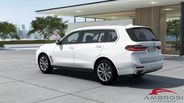 BMW X7 xDrive40i 48V Immagine 1