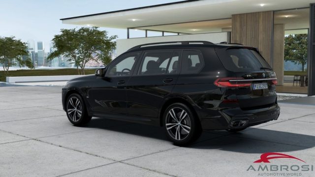 BMW X7 M60i 48V MSport Pro Immagine 1