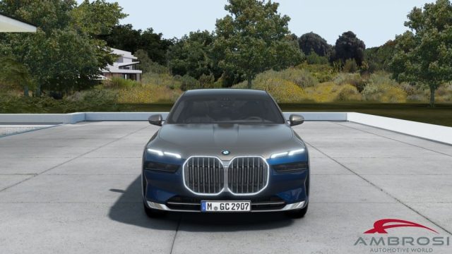 BMW 740 Serie 7 d xDrive 48V sport Immagine 2