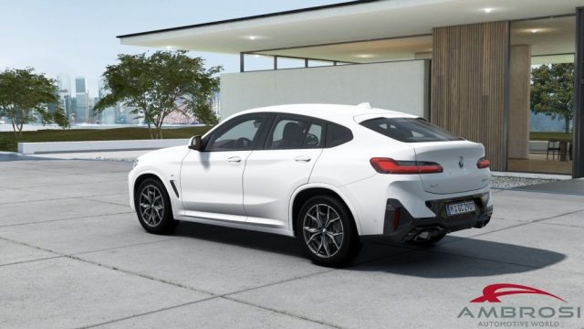 BMW X4 xDrive30d 48V Msport Immagine 1