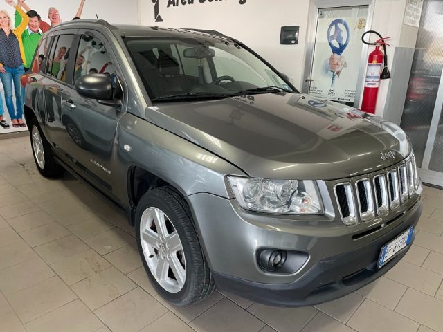 JEEP Compass 2.2 CRD Limited 2WD Immagine 2