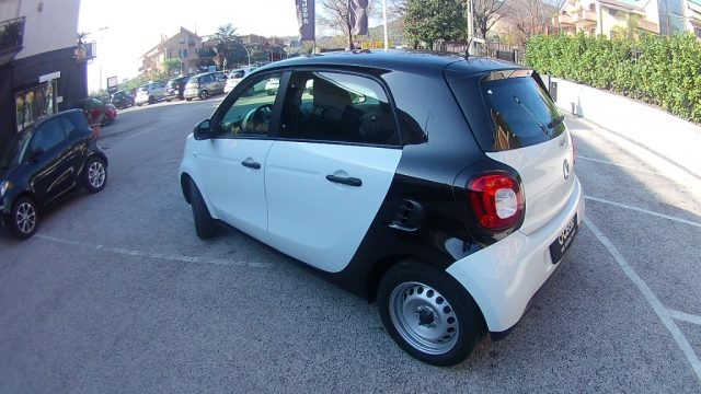 SMART ForFour 70 1.0 IMMATR. 2018+NAV.+GARANZIA TRE ANNI EST.* Immagine 4