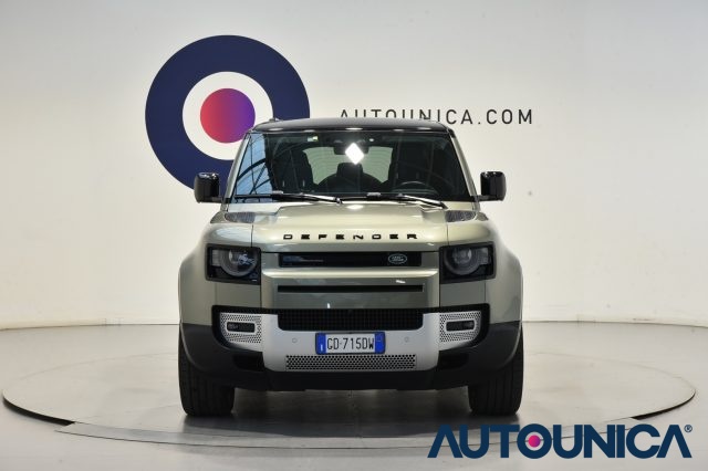 LAND ROVER Defender 110 2.0 SD4 240CV AWD 7 POSTI FIRST EDITION Immagine 4