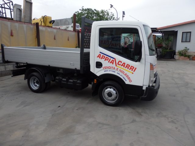 NISSAN cabstar  RIBALTABILE TRILATERALE Immagine 3