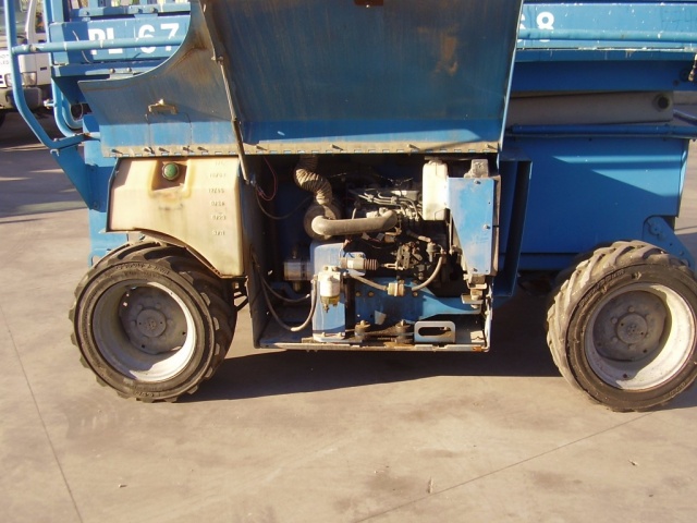 NISSAN scissor  genie del 2005 Immagine 3