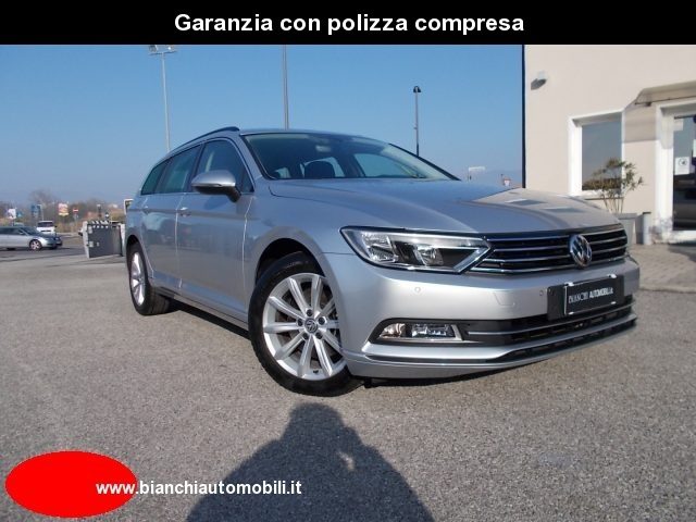 VOLKSWAGEN Passat Variant 2.0 TDI DSG Business BlueMotion Tech Immagine 0