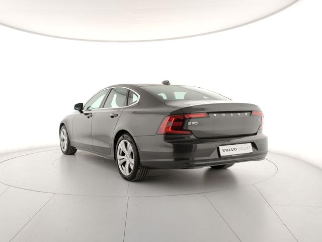 VOLVO S90 B5 (d) AWD Geartronic Momentum Business Pro Immagine 2