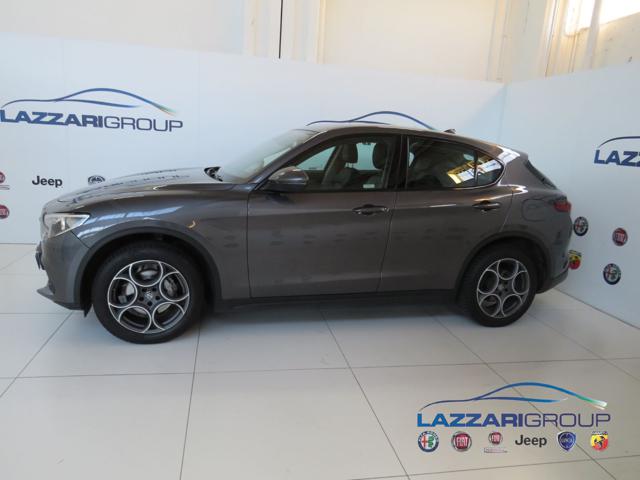 ALFA ROMEO Stelvio 2.2 Turbodiesel 210 CV AT8 Q4 Executive Immagine 2