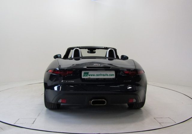 JAGUAR F-Type 2.0 aut. Cabrio * SOLO 3892 KM* Immagine 3