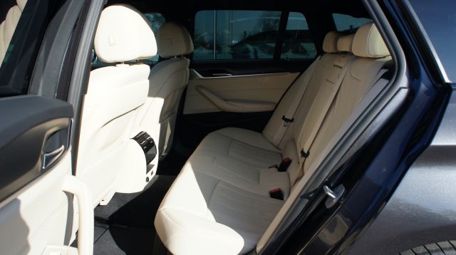 BMW 520 D 48V XDRIVE TOURING MSPORT LIST - foto 11