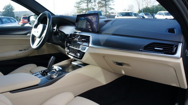 BMW 520 D 48V XDRIVE TOURING MSPORT LIST - foto 14