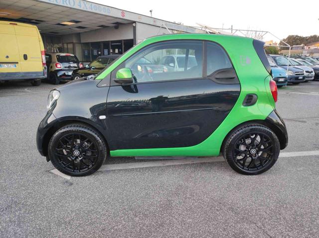 SMART ForTwo electric drive Prime shock green Immagine 1