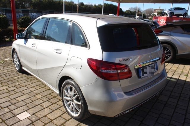 MERCEDES-BENZ B 220 Automatic  d 4Matic Sport Immagine 3