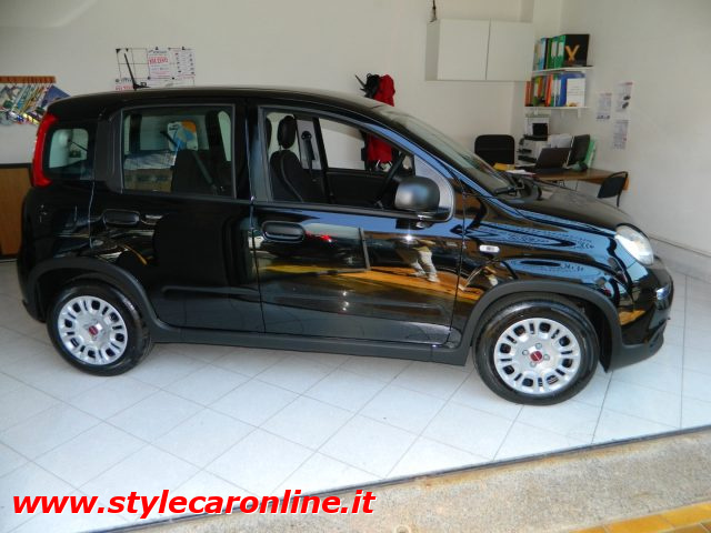 FIAT Panda 1.0 IBRIDA 70CV- NUOVA ITALIANA Immagine 2