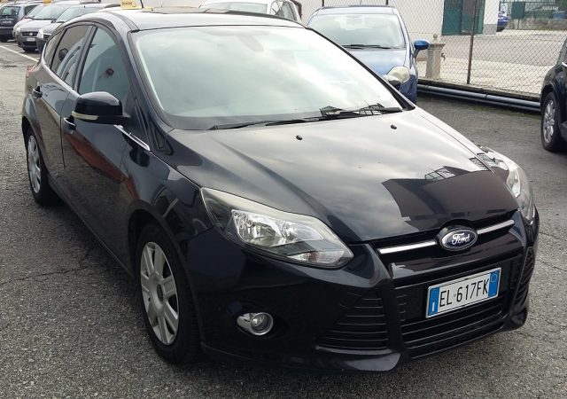 FORD Focus 1.0 EcoBoost 125 CV Start&Stop Titanium Immagine 2