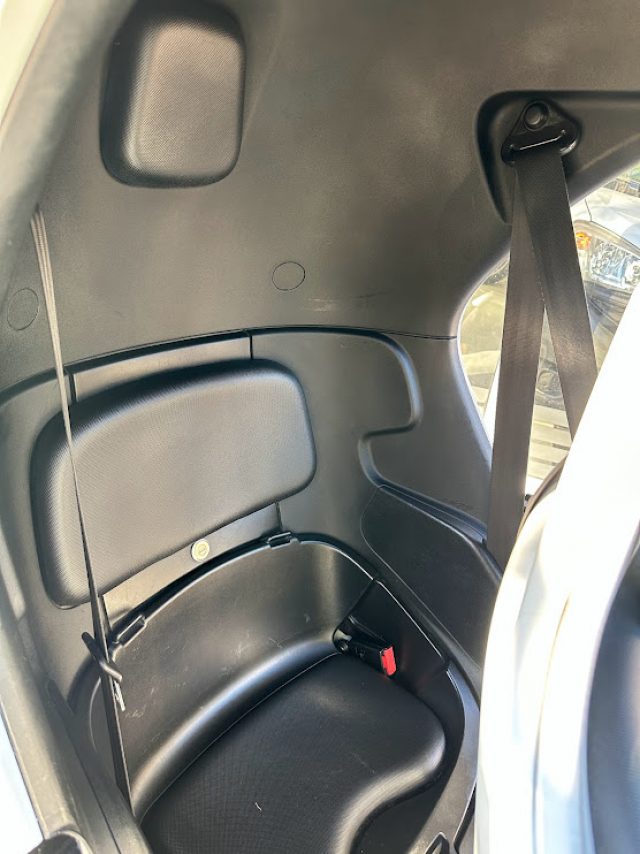 RENAULT TWIZY 80 - foto 20
