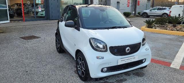 SMART ForTwo EQ Passion Immagine 0