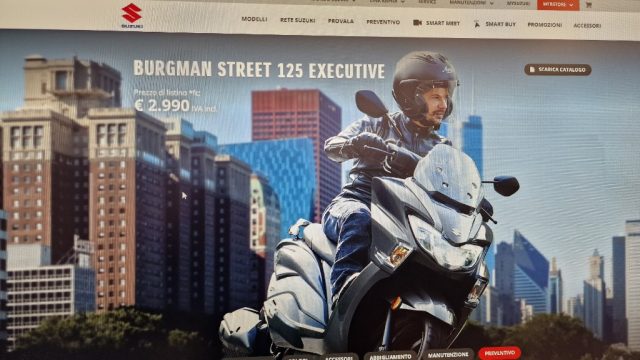 SUZUKI Burgman UH 125 NUOVO MODELLO 125 BURGMAN Immagine 0