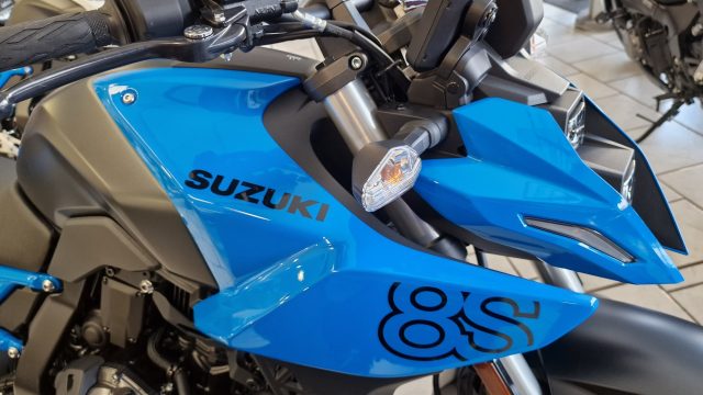 SUZUKI GSX-8S X8S NAKED KM ZERO Immagine 2