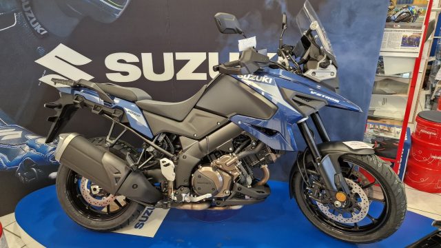 SUZUKI V-Strom 1050 NUOVO MODELLO V-STROM 1050 RUOTE IN LEGA Immagine 2