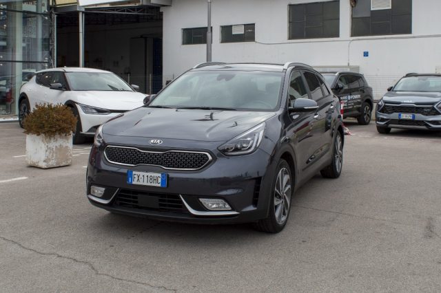 KIA Niro 1.6 GDi DCT HEV Energy Immagine 2