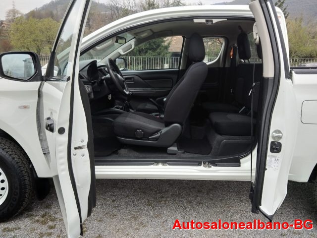 FIAT Fullback 2.4 150CV Cabina Estesa SX S&S Immagine 2