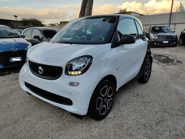 SMART ForTwo 60 1.0 Manuale OK NEOPATENTATI CLIMA,CRUISE Immagine 0