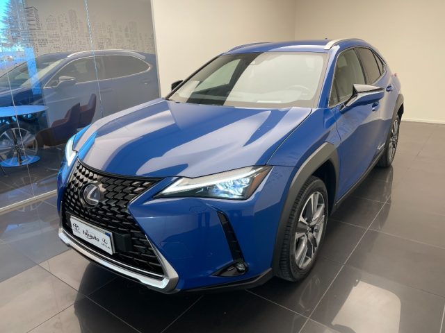 LEXUS UX Full Electric Luxury Immagine 0