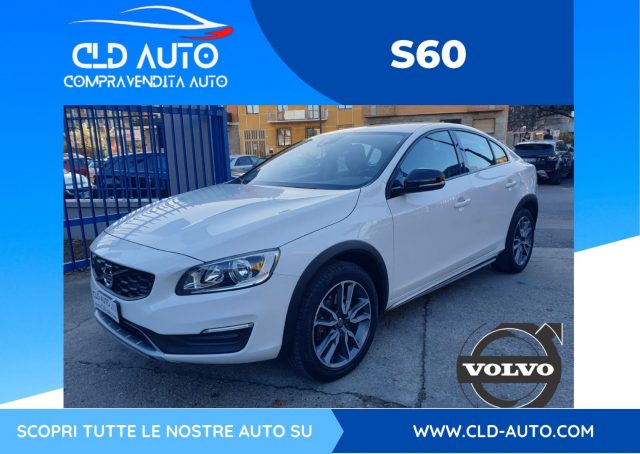 VOLVO S60 Cross Country D3 Geartronic Immagine 0