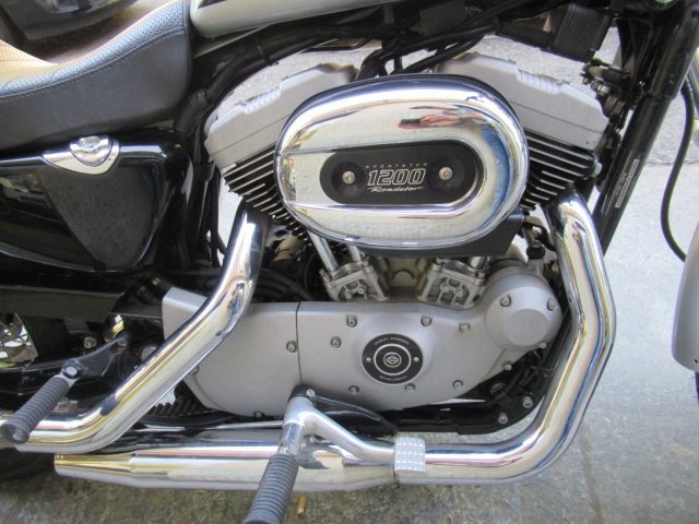 MOTOS-BIKES Harley Davidson SPORTSTER 1200R CARBURATORE KM. 17.000!!! Immagine 4