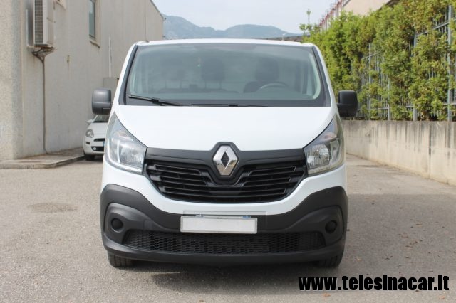 RENAULT TRAFIC  L1 H1 1.6 DCI 120CV talento vivaro Immagine 1