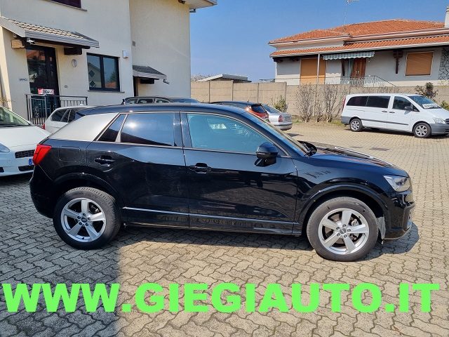 AUDI Q2 1.6 TDI S tronic Sport Immagine 2