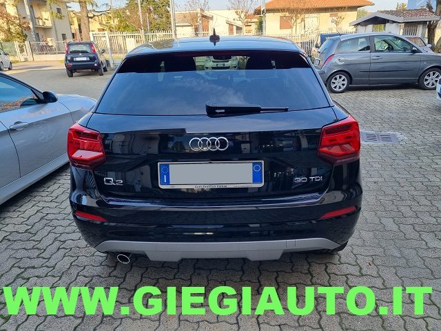 AUDI Q2 1.6 TDI S tronic Sport Immagine 4