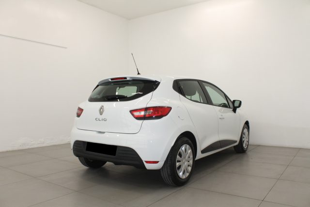 RENAULT Clio dCi 75 Cv. Zen Immagine 3