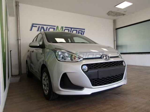 HYUNDAI i10 1.0 MPI 66 CV 5 porte Immagine 1