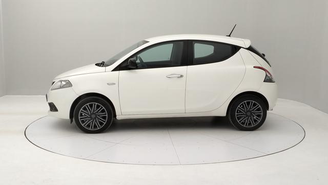 LANCIA Ypsilon 1.2 Monogram s&s 69cv Immagine 1