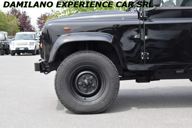 LAND ROVER Defender 90 2.2 TD4 - N1 - IVA ESPOSTA Immagine 1