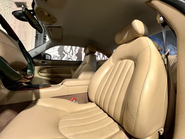 JAGUAR XK8 4.2 COUPÉ - foto 22