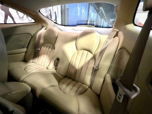 JAGUAR XK8 4.2 COUPÉ - foto 23