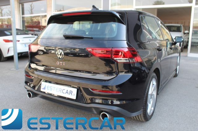 VOLKSWAGEN Golf 8 2.0 TSI GTI DSG Immagine 1