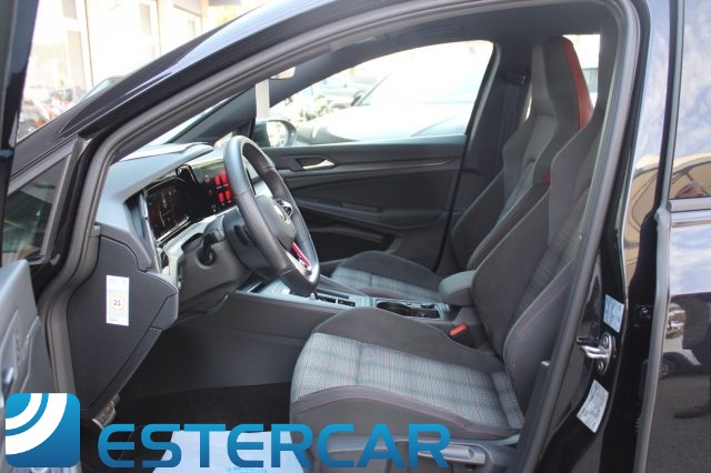 VOLKSWAGEN Golf 8 2.0 TSI GTI DSG Immagine 3