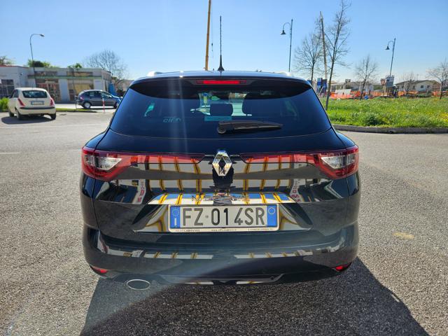 RENAULT Megane Mégane Sporter Blue dCi 115 CV EDC Intens Immagine 4