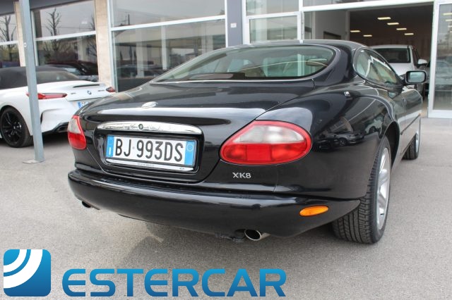 JAGUAR XK8 4.0 Coupé Immagine 1